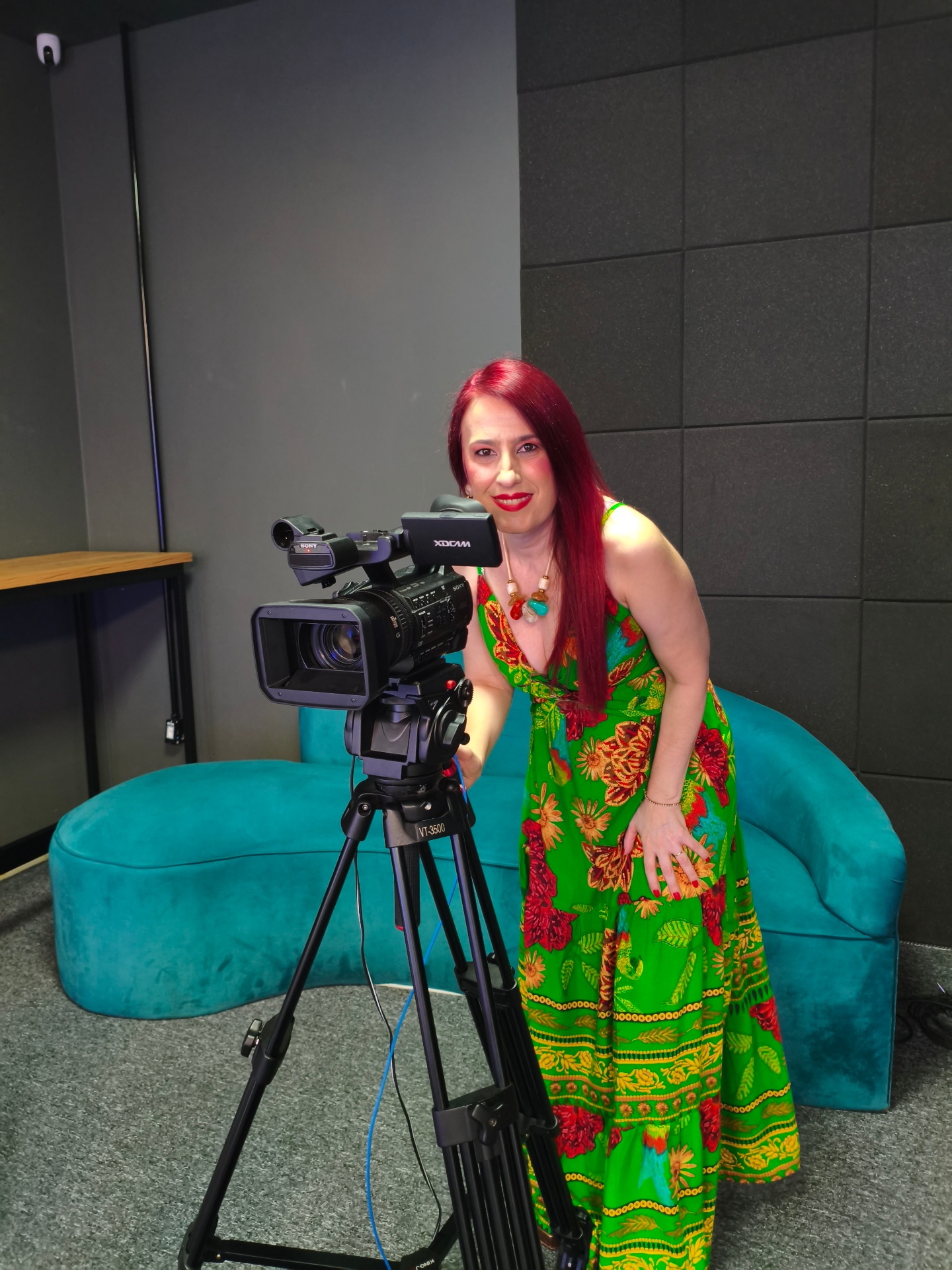 Bastidores — Márcia Bertti no set